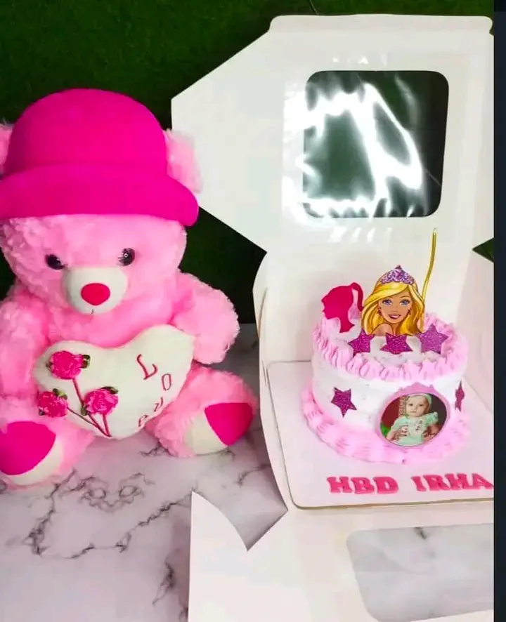 Beautiful Birthday Cake For Irma With Strawberry Flavor And Pink Buttercream - Custom Birthday Cake - Best Strawberry Cake Design